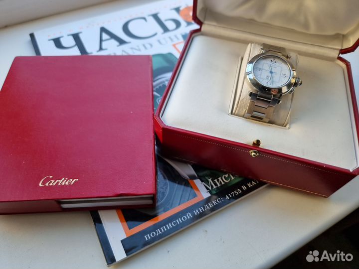 Женские наручные часы Cartier