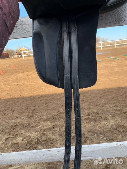 Продам седло