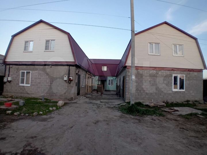 Дом 136 м² на участке 3 сот.