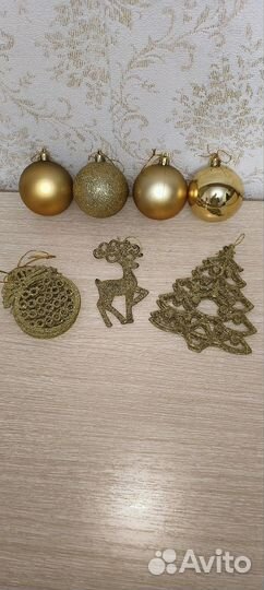 Новогодние игрушки