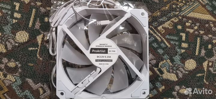 Вентилятор для пк 120мм. Кулер для пк 120мм. Белый