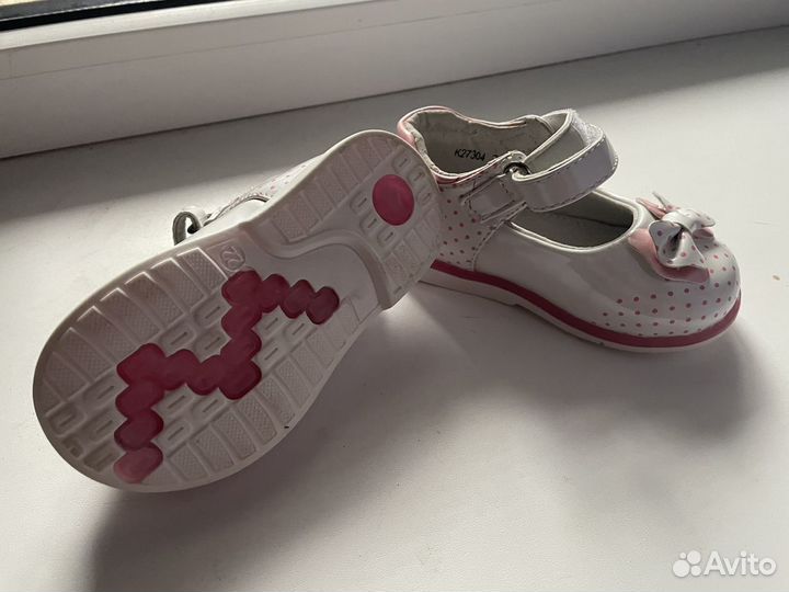 Туфли для девочки 22