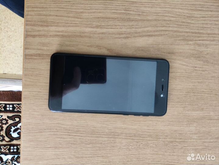 BQ 5211 Strike, 8 ГБ