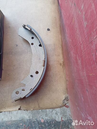 Колодки ручника hyundai tucson