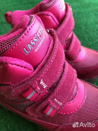 Зимние ботиночки lassietec 22 размер