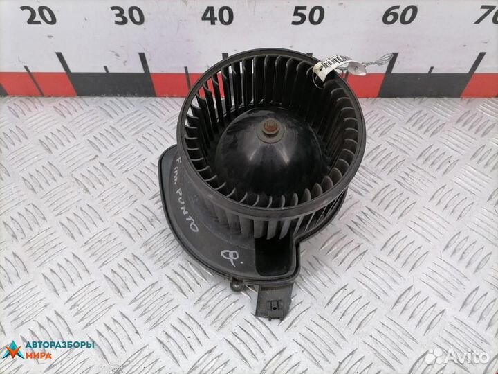 Моторчик печки Fiat Punto 2 рест. 2006 164330100