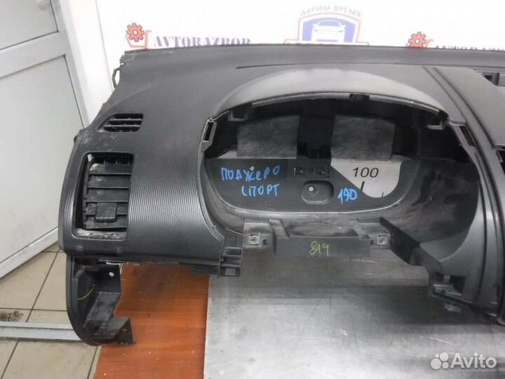 Панель приборов Mitsubishi Pajero Sport 2 4D56