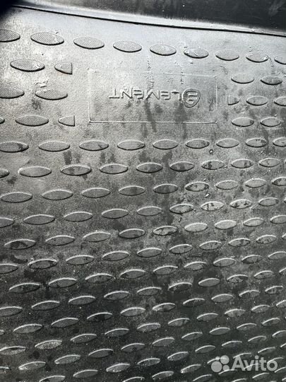 Коврик в багажник Шевроле Круз седан 2010