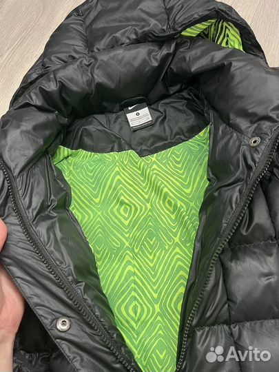 Пуховик зимний женский