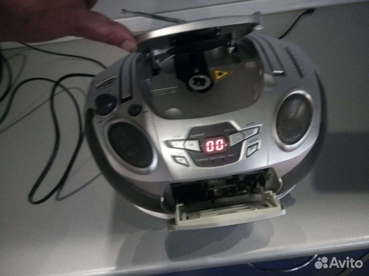 Магнитофон