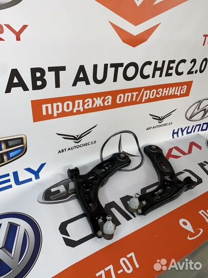 Рычаг передний правый Skoda Octavia A7 13-20