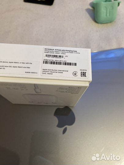 Беспроводные наушники apple airpods 2 оригинал б/у