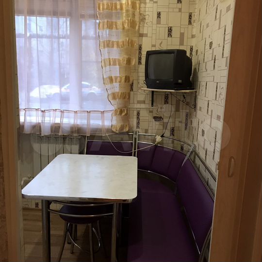 2-к. квартира, 55,4 м², 1/2 эт.