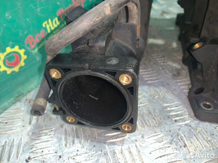 Впускной коллектор Nissan Serena C24