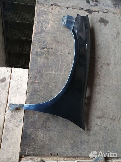 Крыло переднее dodge intrepid