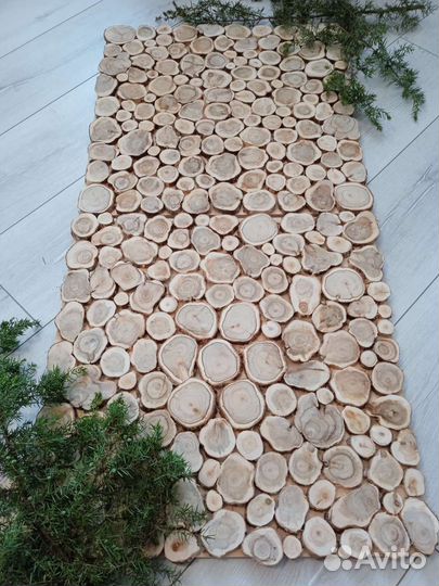 Панно из можжевельника на заказ