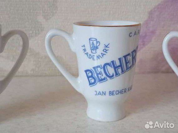 Кружки, чашки, молочник, бюветница