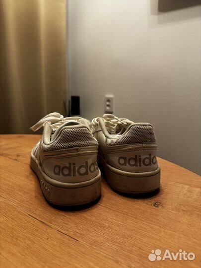 Кроссовки женские adidas