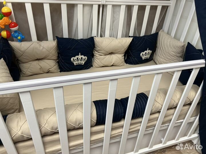 Бортики и балдахин в кроватку ручная работа