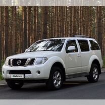 Nissan Pathfinder 2.5 AT, 2012, 214 700 км, с пробегом, цена 1 760 000 руб.