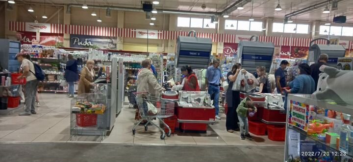 Помещение, 74.8 м², Высотная