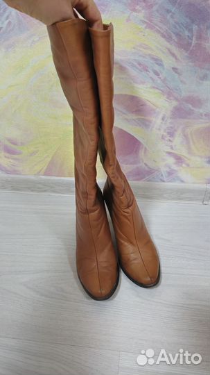 Кожанные осенние сапоги модный коричневый