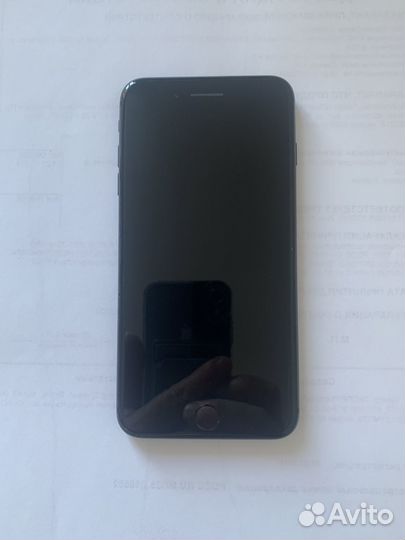 iPhone 8 Plus, 64 ГБ