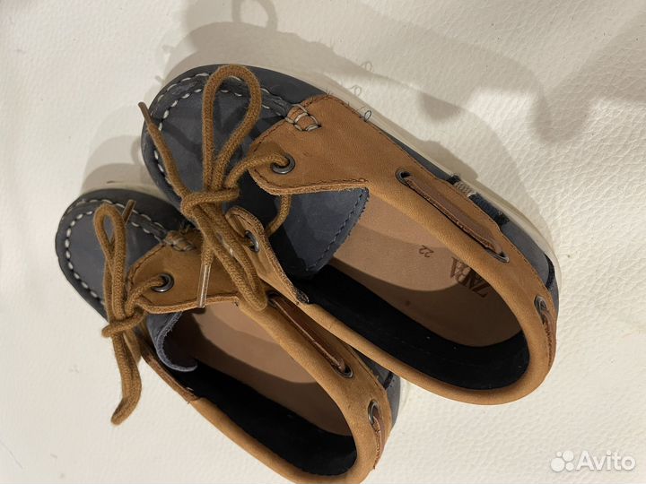 Топсайдеры Zara