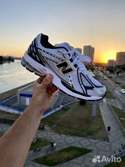 Кроссовки New Balance 1906R