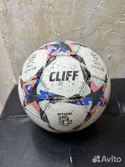 Футбольный мяч adidas league