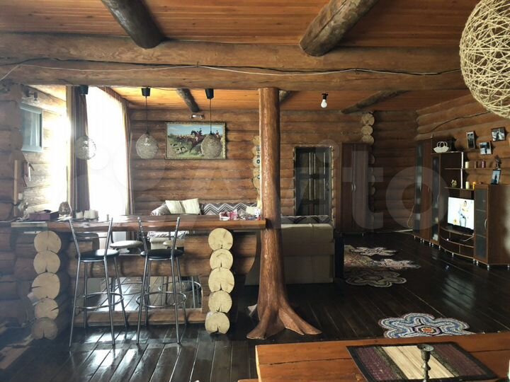 Дом 350 м² на участке 30 сот.