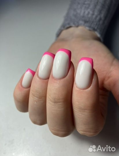 Маникюр/педикюр/наращивание ногтей