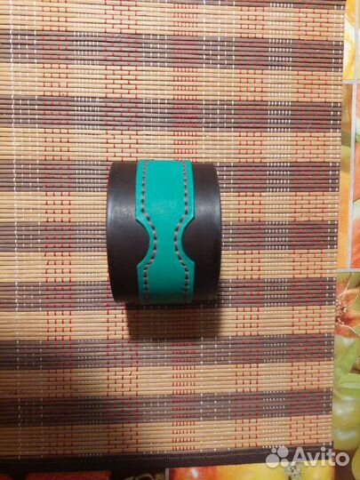 Напульсник кожаный