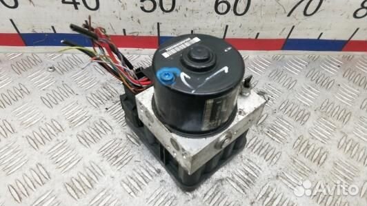 Блок ABS ford kuga 1 (BUK09KW01)