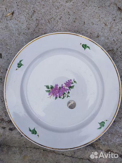 Фарфоровое блюдо большое. Сирень