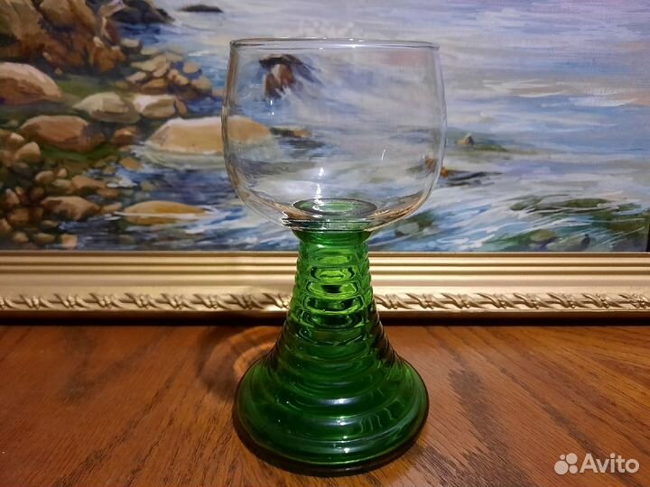 Стеклянные бокалы - рёмеры из Европы