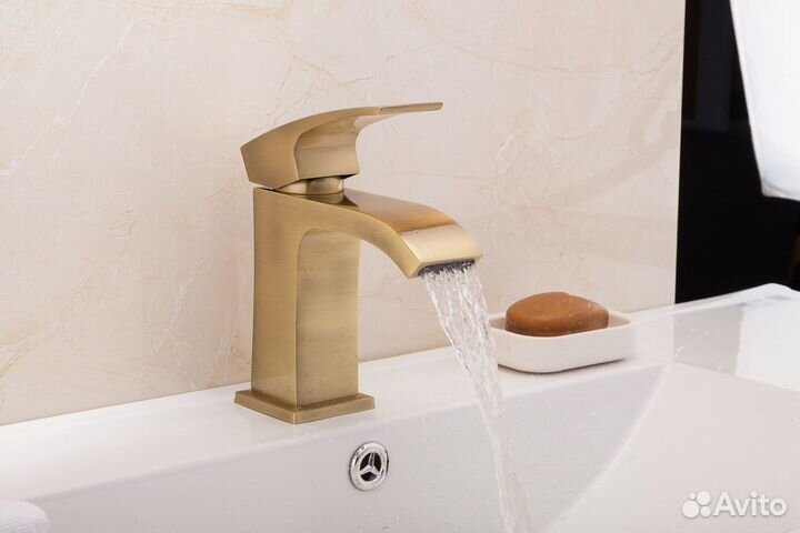 Смеситель G 1007-4 Gappo для умывальника бронза