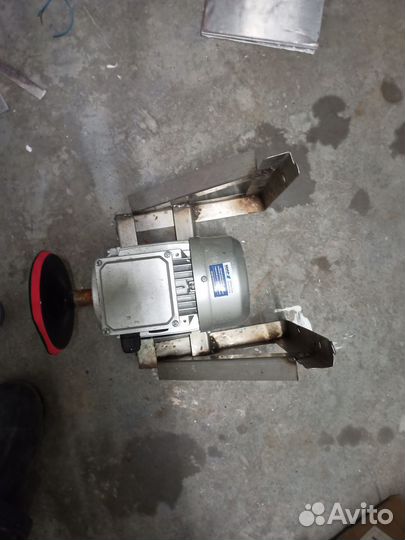 Электромотор (нождак)