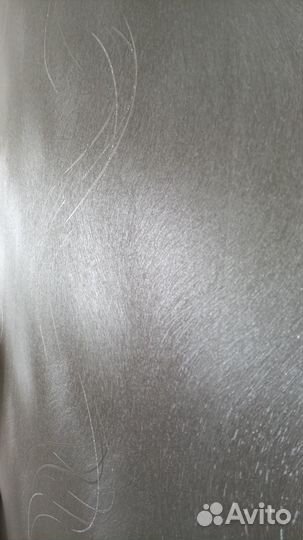 Поклейка обоев, настил ленолиума, электромонтаж