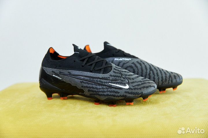 Футбольные бутсы, сороконожки Nike