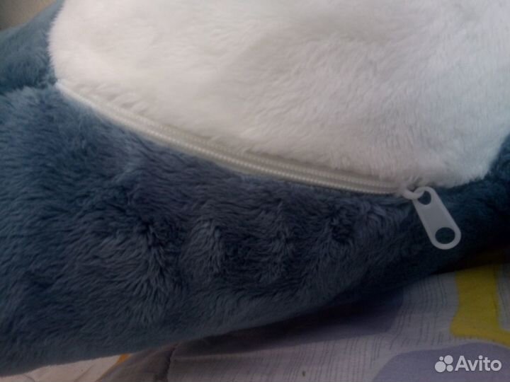 Игрушка плюшевая акула