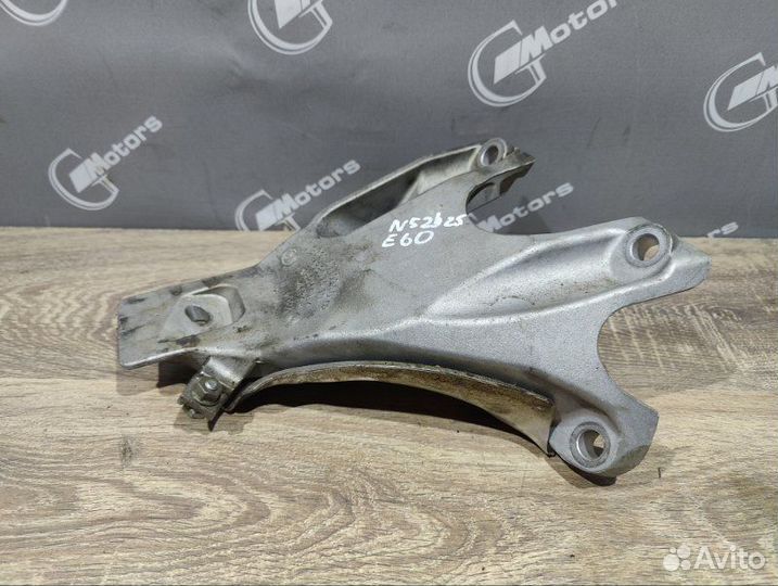 Кронштейн двигателя правый Bmw 525I E60 N52B25A