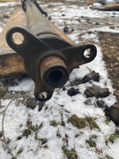 Карданный вал Mercedes E280 седан 2.8 204 Л.С