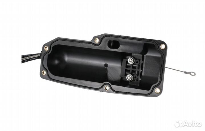 Volvo penta 21573835/21945911 крышка насоса трима