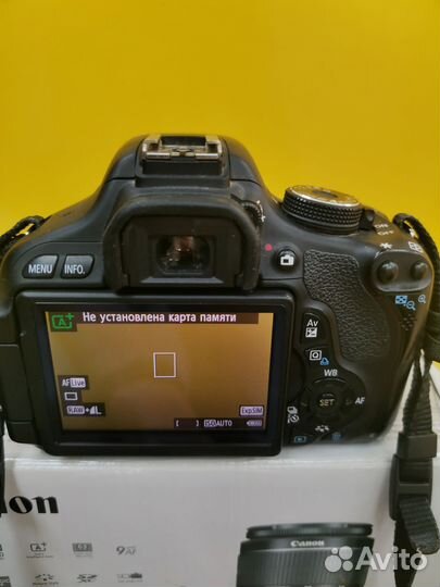 Зеркальный фотоаппарат Canon Eos 600D