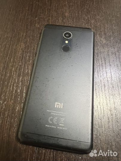 Xiaomi Redmi 5, 2/16 ГБ