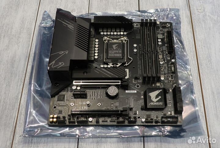 Комплект i5 10400f + Gigabyte B560 aorus + 16gb