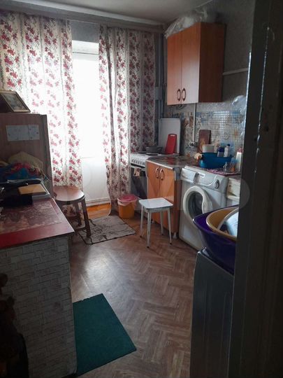Комната 16 м² в 5-к., 4/5 эт.