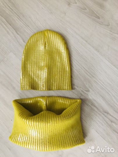 Комплект шапка и снуд для девочки