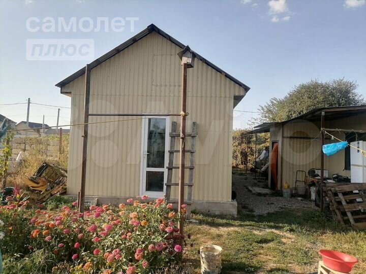 Дом 38,5 м² на участке 15,1 сот.